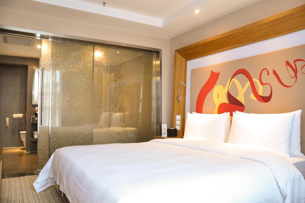 Novotel Guiyang Downtown Bagian luar foto
